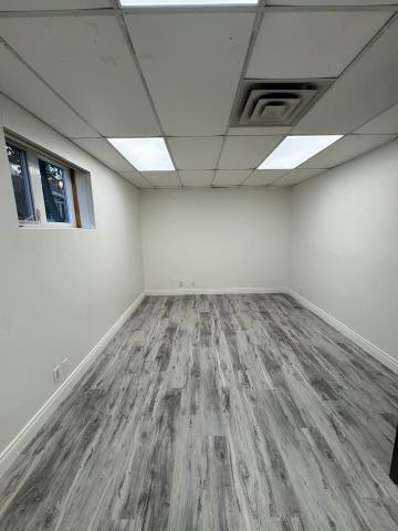 Office space for rent in Mississauga - photo 2