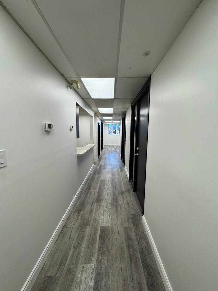 Office space for rent in Mississauga - photo 1